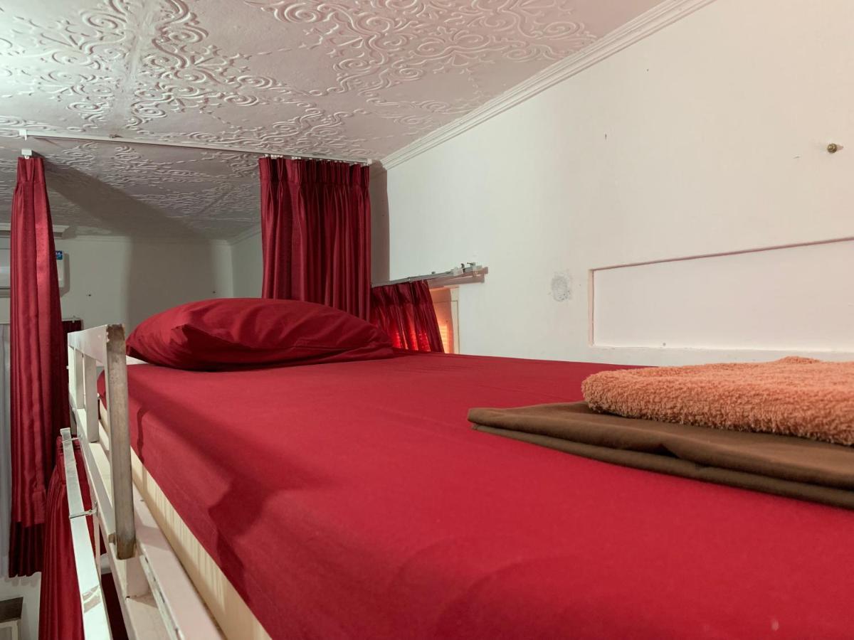 Omah Ndhelik Hotell Yogyakarta Exteriör bild